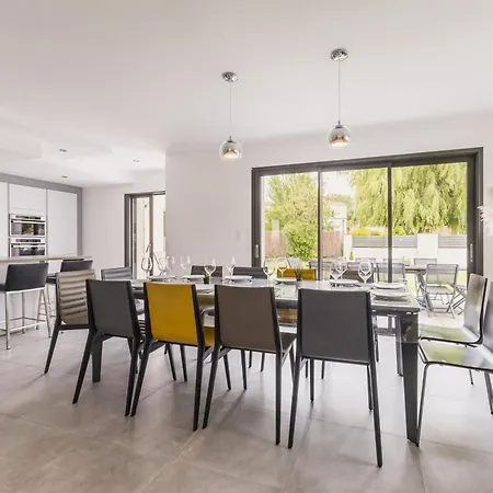 Spacieuse Maison De Plain-pied Au Calme - Fr-1-306-1359 Semesterbostad