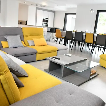 Spacieuse Maison De Plain-pied Au Calme - Fr-1-306-1359 Semesterbostad